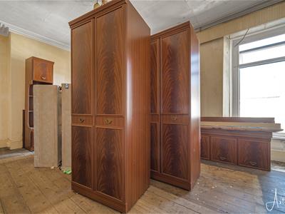 Picture 10